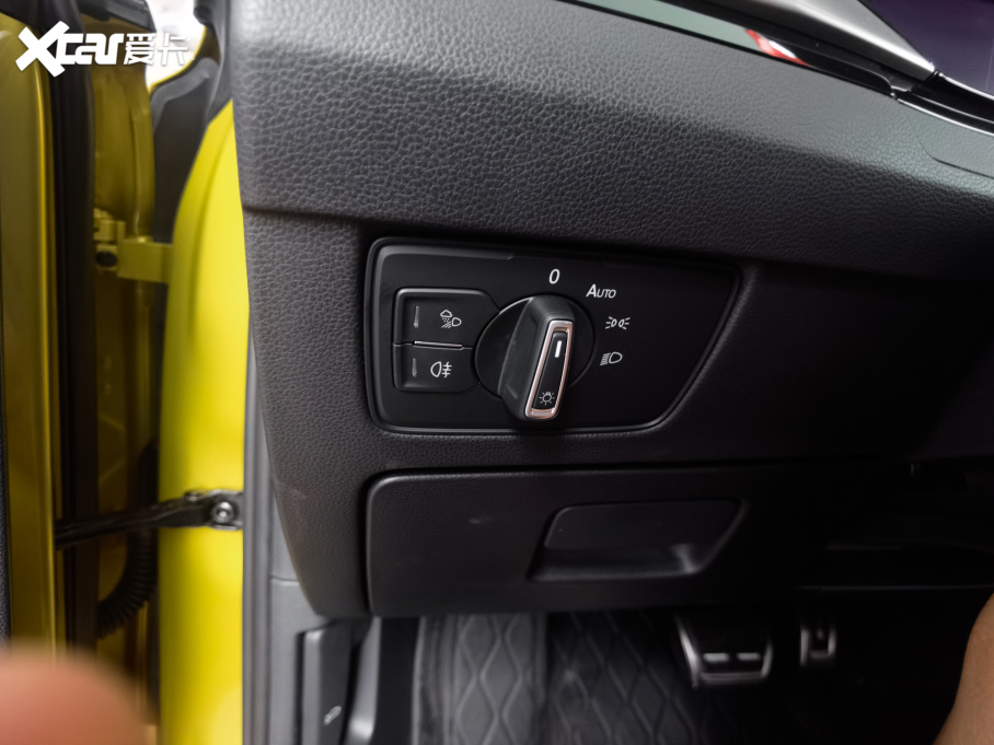 2021һ-CCCb܇ 380TSI CL