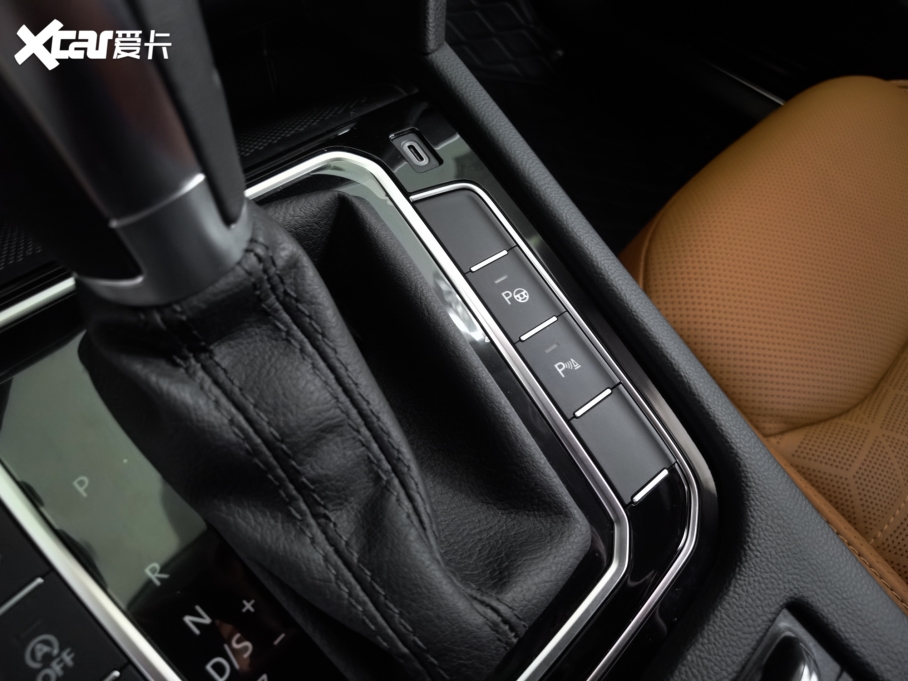 2021һ-CCCb܇ 380TSI CL