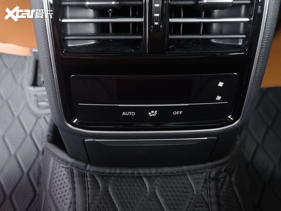 2021һ-CCCb܇ 380TSI CL