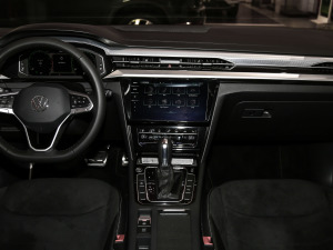 2021款330TSI 猎目版 中控台