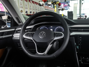 2021款380TSI 猎风版 中控区