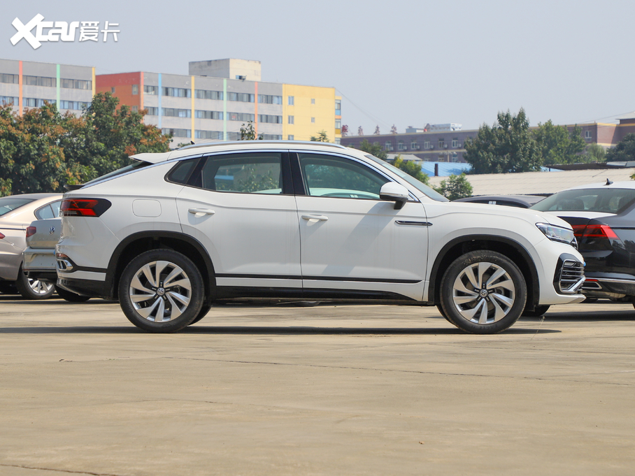 2020̽X 330TSI (q)F(lin)