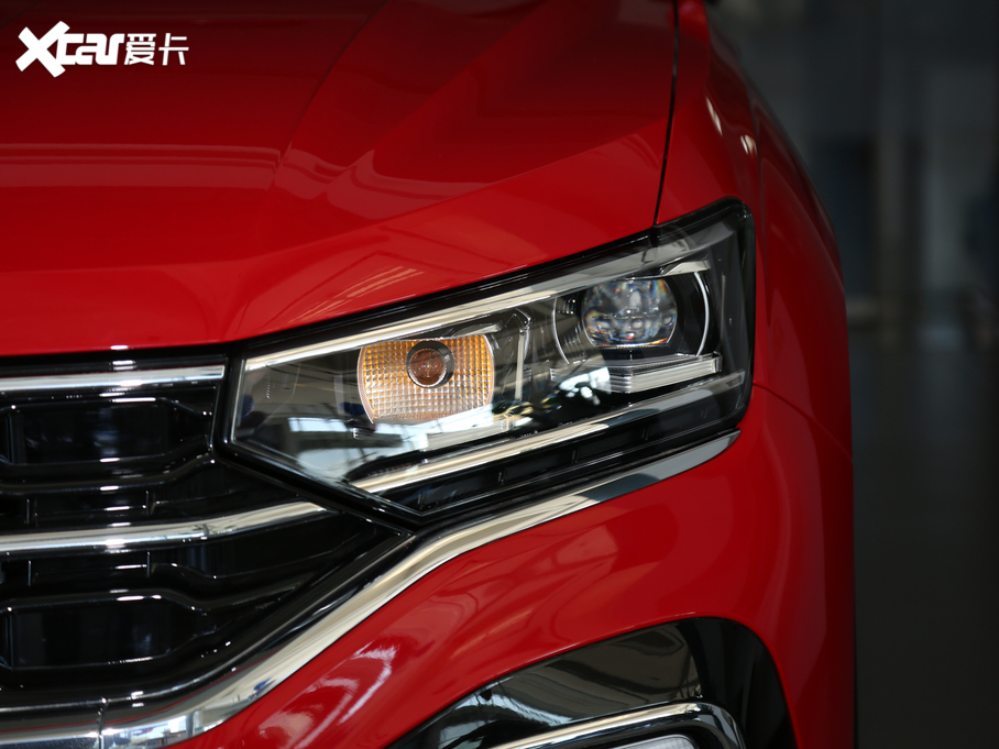 2020̽X 330TSI (q)F(lin)