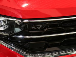 2020380TSI (lin) (ji)^