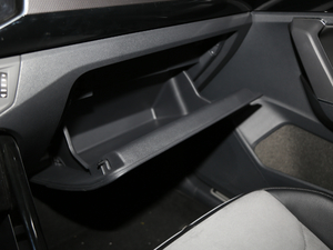 2020330TSI (q)F(lin) 