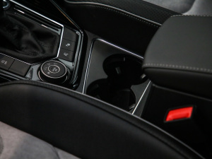 2020380TSI Ş п؅^