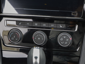 2020۰ 280TSI DSG R-Line {(dio){(dio)(ji)