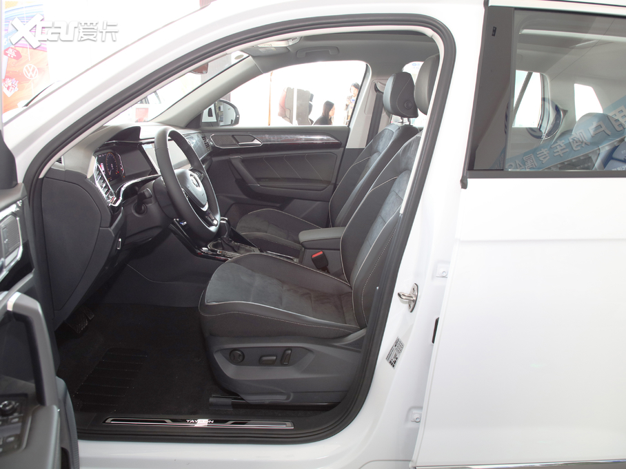 2020̽ 330TSI APro