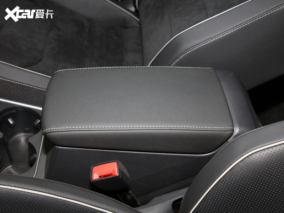 2020̽ 330TSI APro