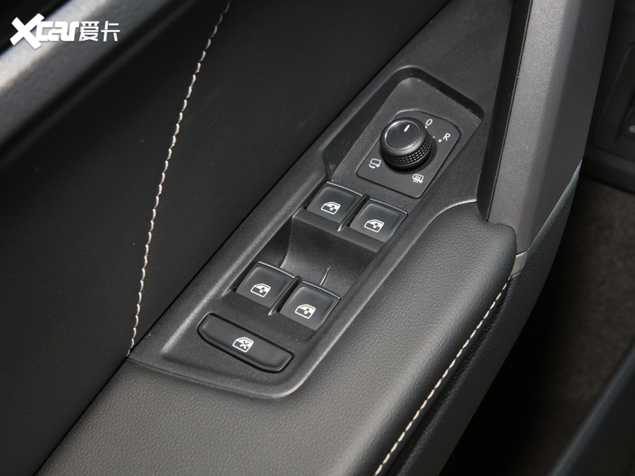 2020̽ 330TSI APro