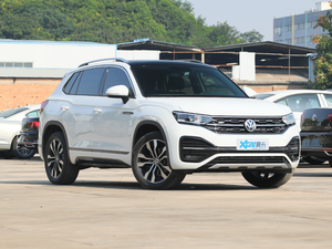 2020380TSI R-Line w^