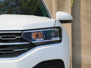 2020380TSI (q)R-Line(lin) 