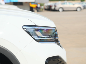 2020380TSI R-Line ^