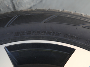 2020380TSI (q)R-Line(lin) ݆̥ߴ