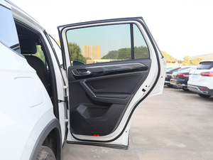 2020380TSI R-Line g