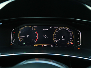 2020380TSI (q)R-Line(lin) x