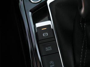 2020380TSI (q)R-Line(lin) v܇Ƅ(dng)