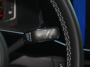 2020380TSI (q)R-Line(lin) п؅^(q)