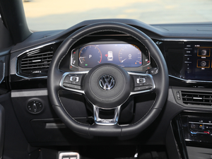 2020380TSI (q)R-Line(lin) P