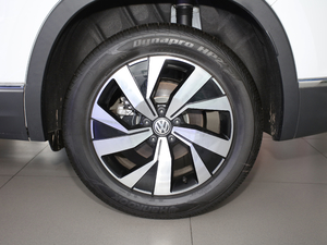 2020280TSI (q)A(lin) (x)(ji)^