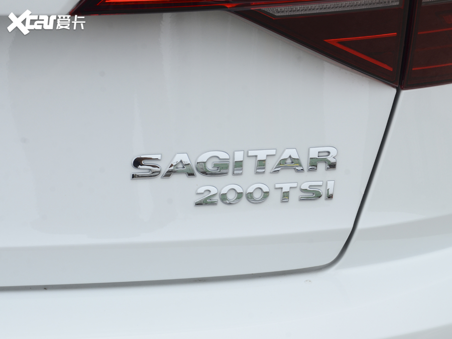 2020v 200TSI DSGm VI