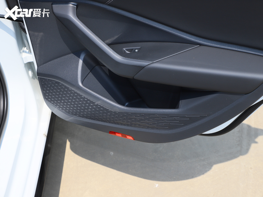 2020v 280TSI DSG R-Line VI