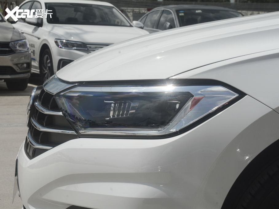 2020v 280TSI DSGm VI