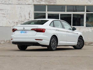 2020200TSI DSGm VI w^