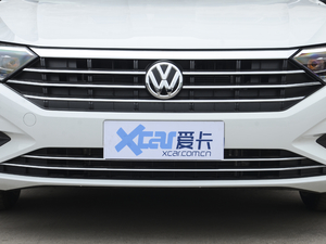 2020款200TSI DSG舒适型 国VI 中网