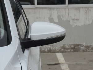 2020款200TSI DSG舒适型 国VI 后视镜