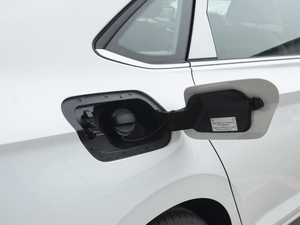 2020款200TSI DSG舒适型 国VI 油箱盖