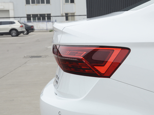 2020200TSI DSGm VI (x)(ji)^