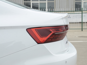 2020200TSI DSGm VI ^