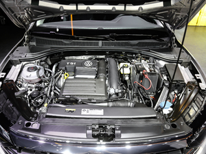 2020款280TSI DSG豪华型 国VI 发动机