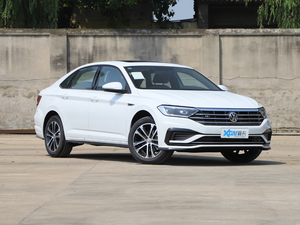 2020280TSI DSG R-Line VI w^