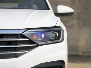 2020款280TSI DSG R-Line 国VI 大灯