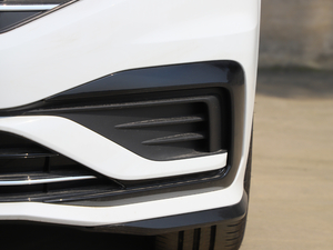 2020280TSI DSG R-Line VI ^