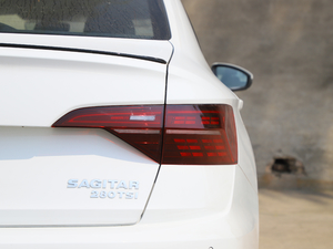 2020款280TSI DSG R-Line 国VI 尾灯
