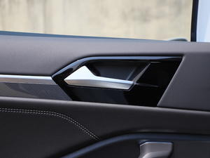 2020280TSI DSG R-Line VI g