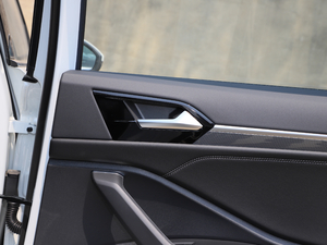 2020280TSI DSG R-Line VI g