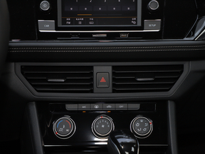 2020280TSI DSG R-Line VI {L