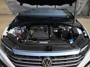 2020款280TSI DSG R-Line 国VI 发动机
