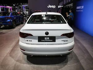 2020款280TSI DSG豪华型 国VI 正后	