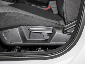 2020200TSI քm VI {{