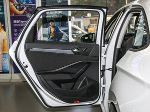 2020款200TSI 手动舒适型 国VI 左后车门
