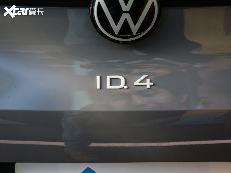 2021I(lng)D.4 CROZZ Lm(x)PRO(q)