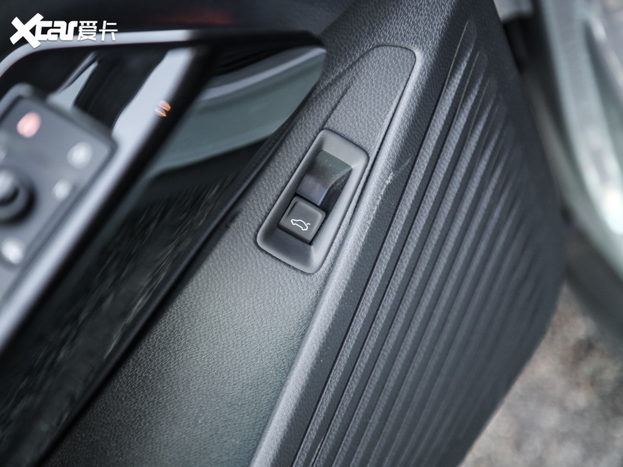 2021I(lng)D.4 CROZZ Lm(x)PRO(q)