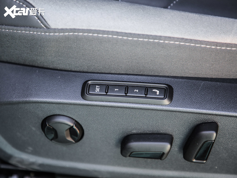 2021I(lng)D.4 CROZZ Lm(x)PRO(q)