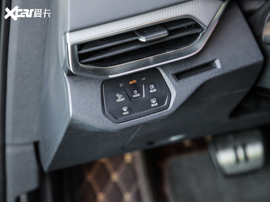 2021I(lng)D.4 CROZZ Lm(x)PRO(q)