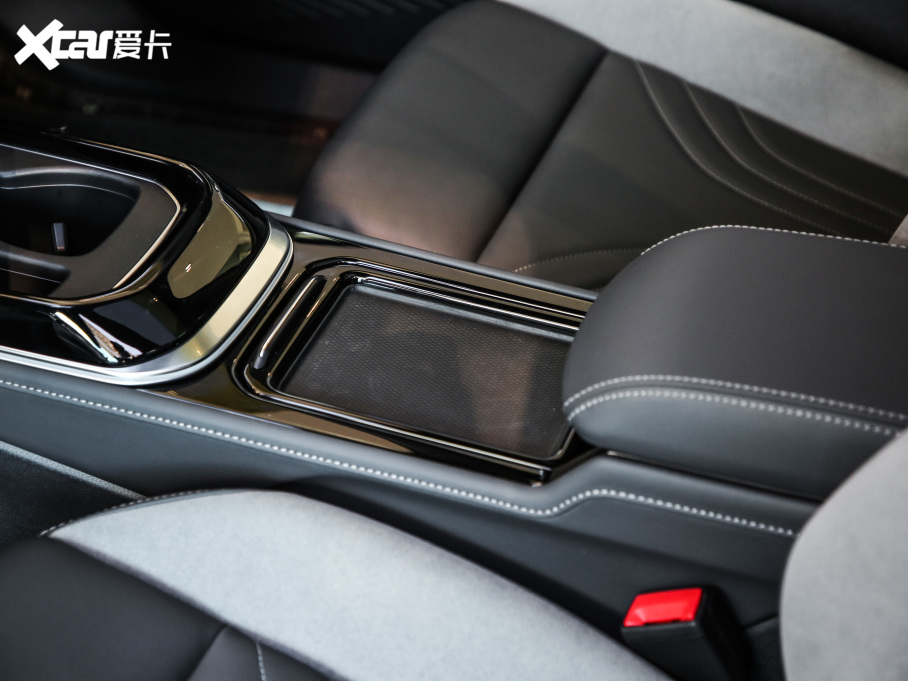 2021I(lng)D.4 CROZZ Lm(x)PRO(q)